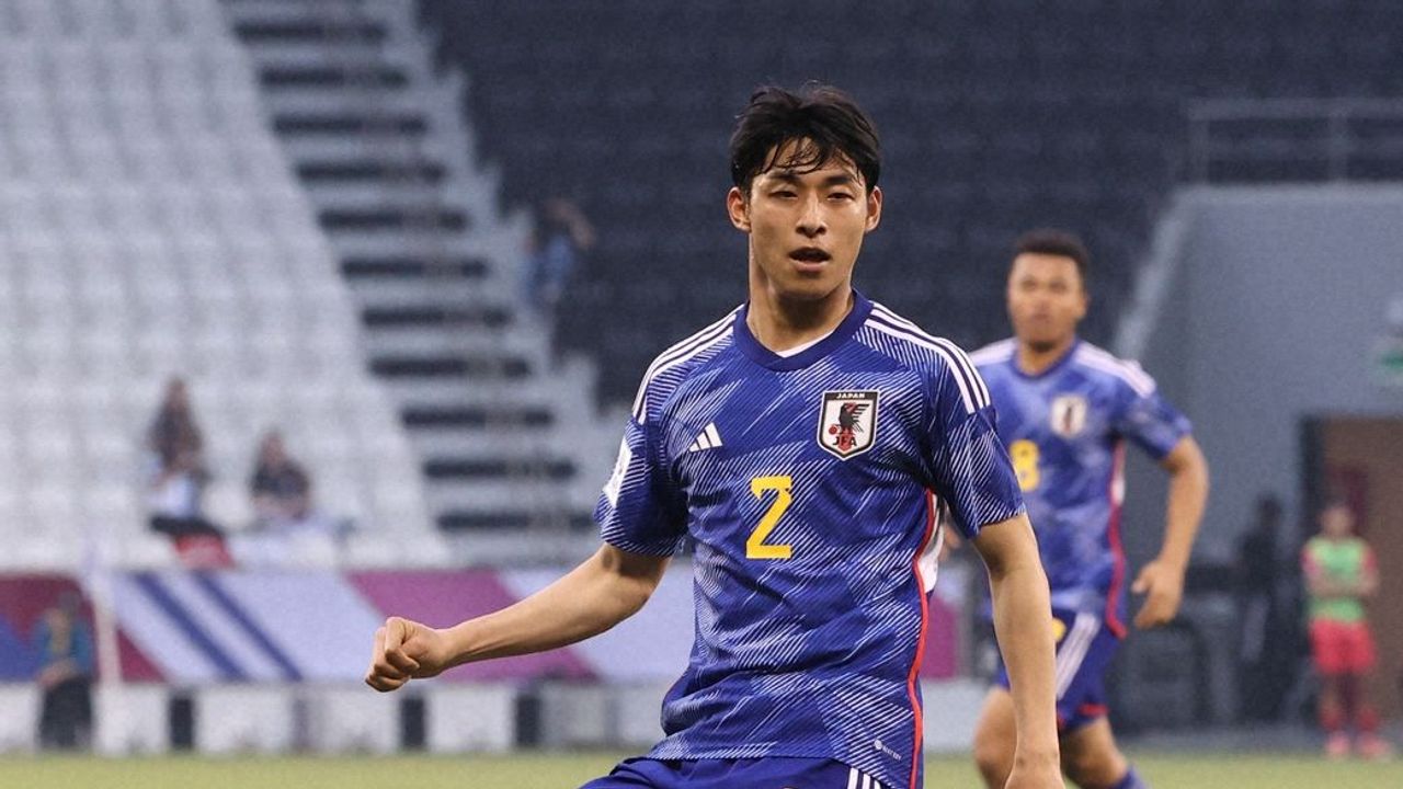 サッカー男子・半田離脱へ 骨折か