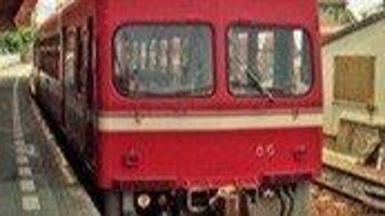 車掌が中指立てて発車 事実認める - Yahoo!ニュース