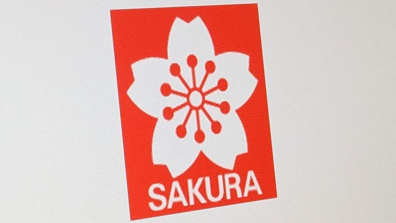 ポスター物議 サクラクレパス謝罪 - Yahoo!ニュース