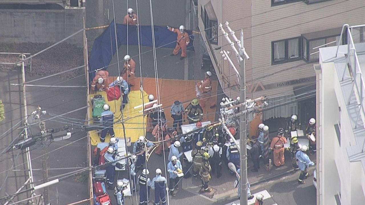 子供7人が車にはねられケガ 大阪
