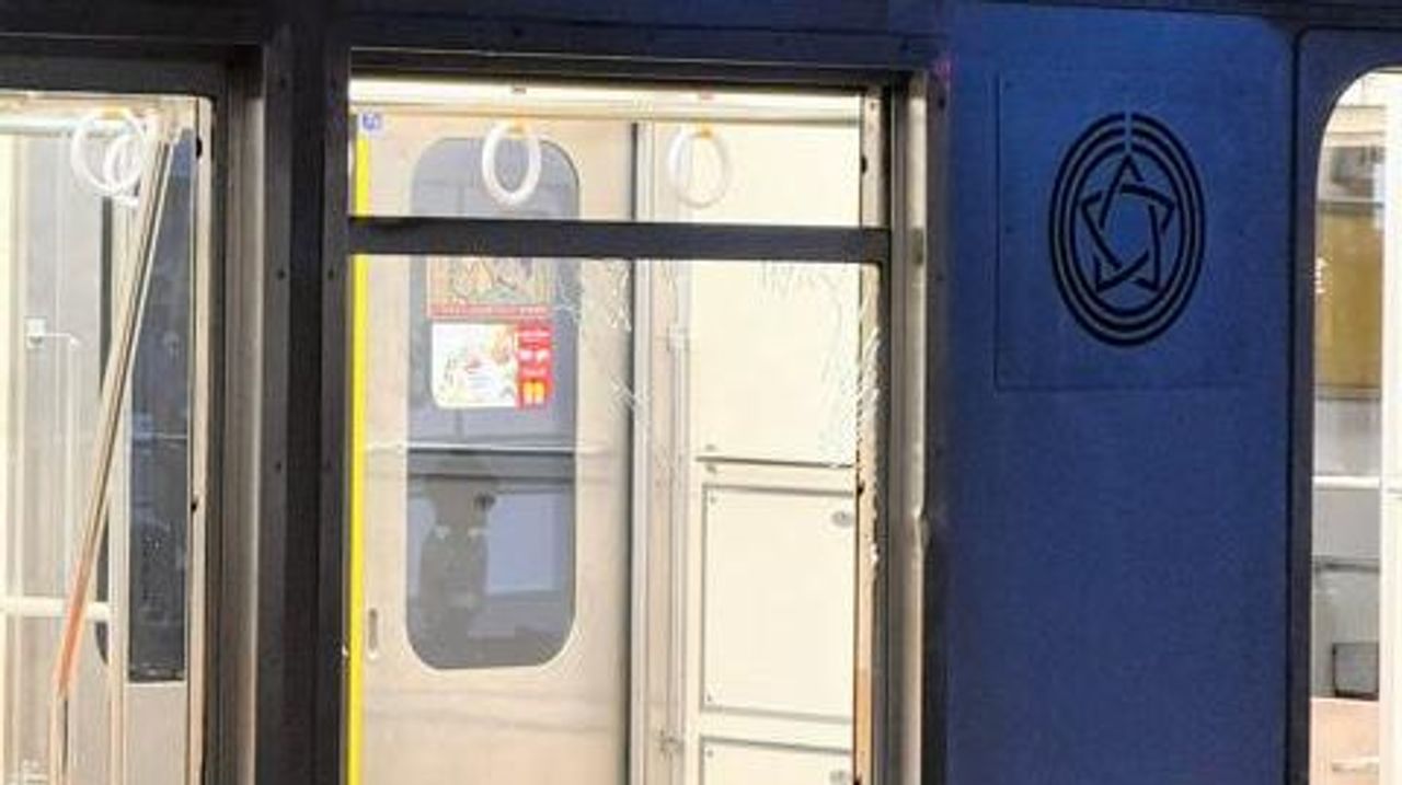 列車のガラス割れ死亡 小屋衝突か - Yahoo!ニュース