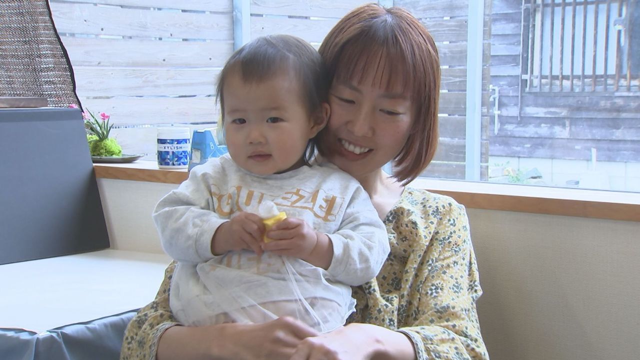 おむつなし育児に賛否 医師見解