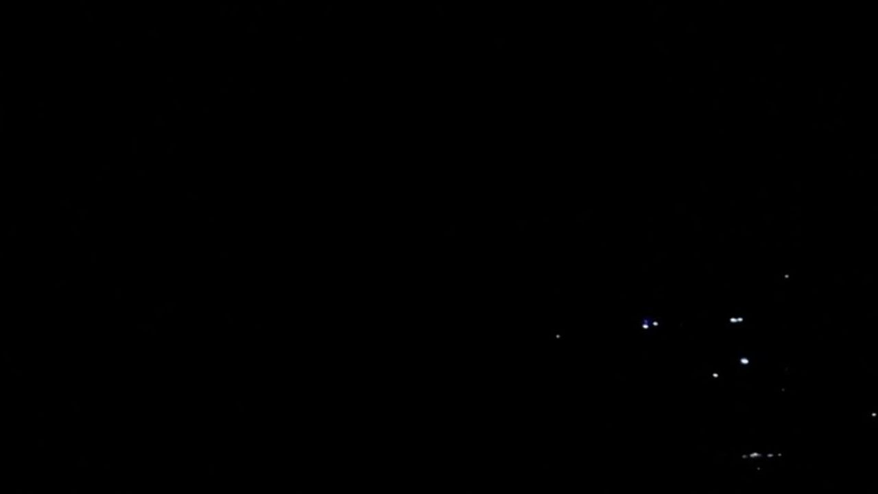 印がパに軍事作戦 大きな爆発音