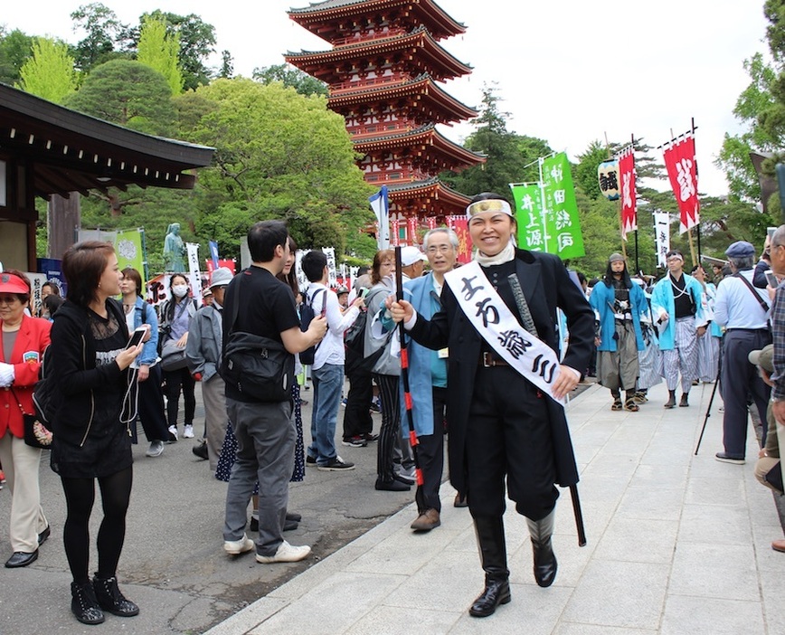 土方歳三役に選ばれた岡安綾希子さん