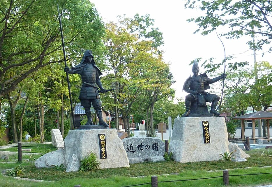 名古屋市緑区にある桶狭間古戦場公園。豊明市の古戦場伝説地から直線距離で約1キロ離れている