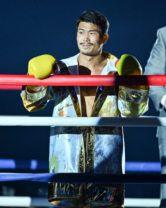 元WBO世界フライ級王者の木村翔が中国のリングで巻き込まれた”プロレスまがいの反則被害”についてジムの公式サイトで謝罪＆説明(資料写真・山口裕朗）