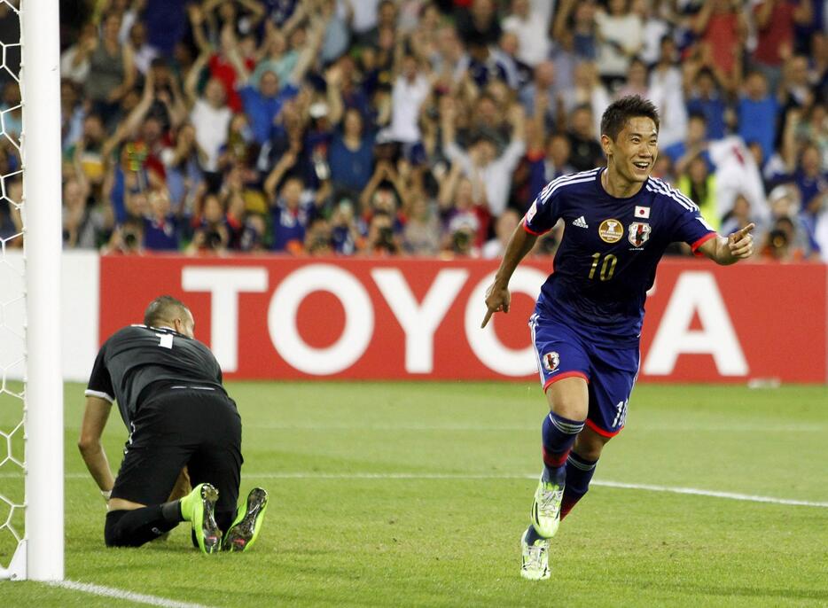 香川のアギーレJ初ゴール　日本2－0ヨルダン（ロイター/アフロ）