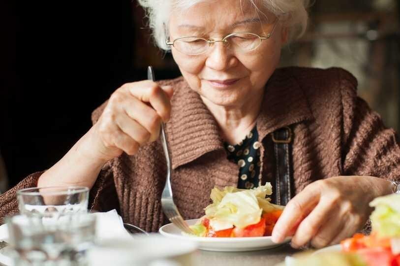 BIは多くの長寿と話をして、健康的な食習慣について聞いた。