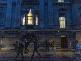 Commuters make their way to work in London. Photographer: Jason Alden/Bloomberg