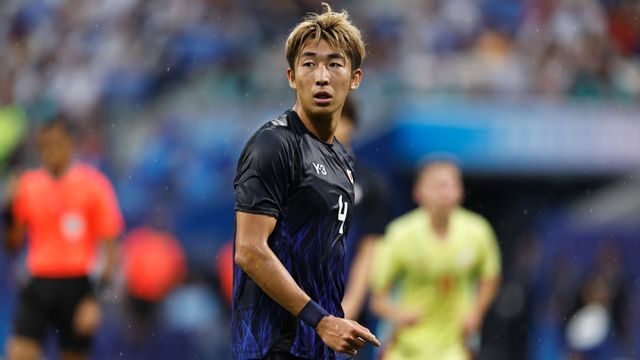 海外移籍のためチームを離脱したサッカー日本代表の関根大輝選手(写真：アフロ)