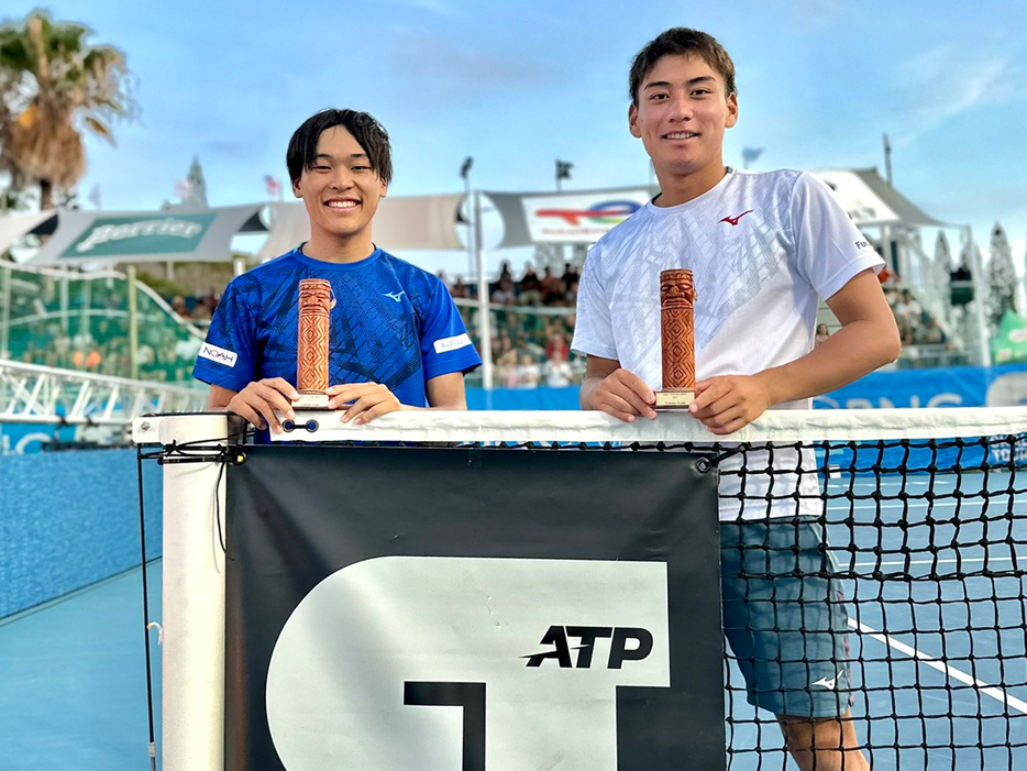 「BNCテニス・オープン」（ニューカレドニア・ヌメア）の男子ダブルスで準優勝を飾った松田龍樹（ノア・インドアステージ／左）と田口涼太郎（Team REC）（写真提供◎松田龍樹：ノア・インドアステージ）