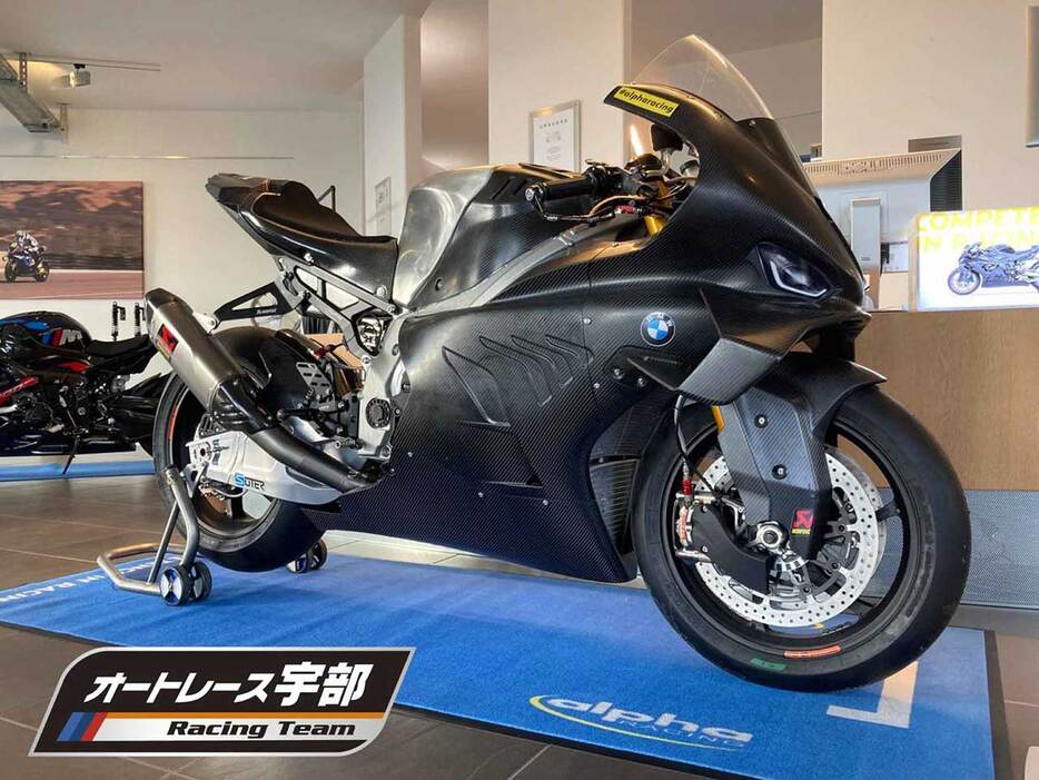 オートレース宇部 Racing Teamが走らせるファクトリースペックのBMW M1000RR