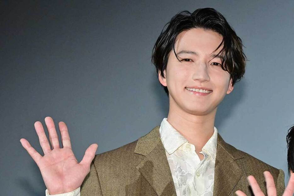 初日舞台あいさつに登壇した田口淳之介【写真：ENCOUNT編集部】