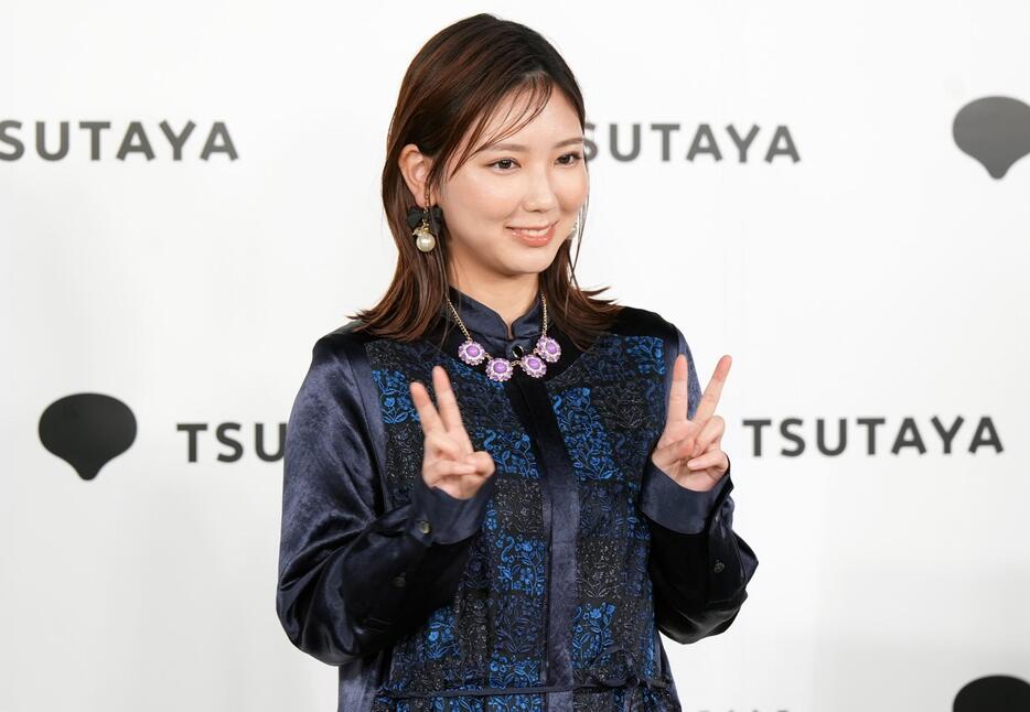 「沢口愛華フォトエッセイ　沢口生活」の発売記念イベントに登場した沢口愛華さん