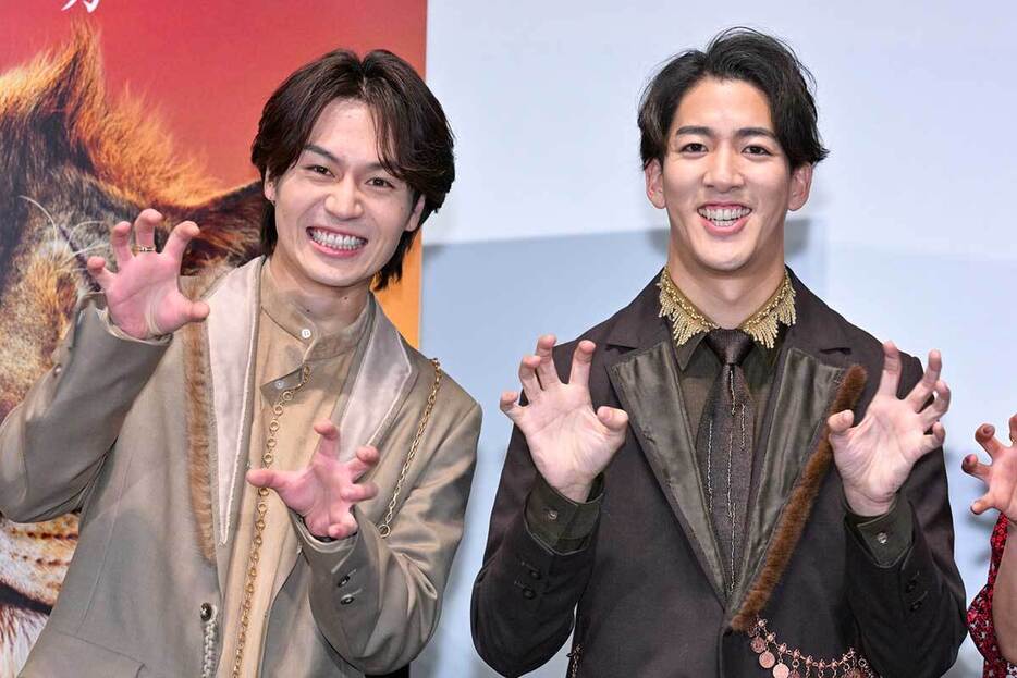 イベントに登壇した松田元太（左）と尾上右近【写真：ENCOUNT編集部】