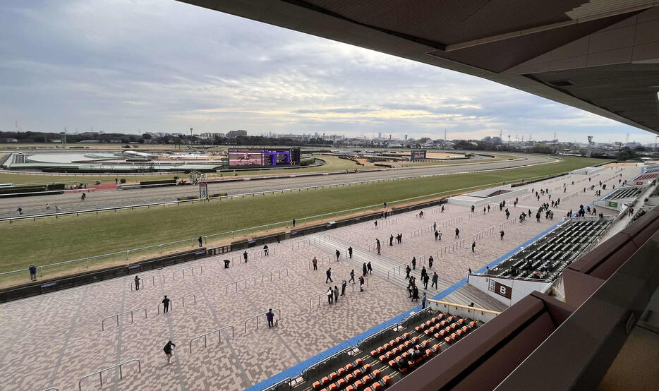 6日の1R開催前の中山競馬場