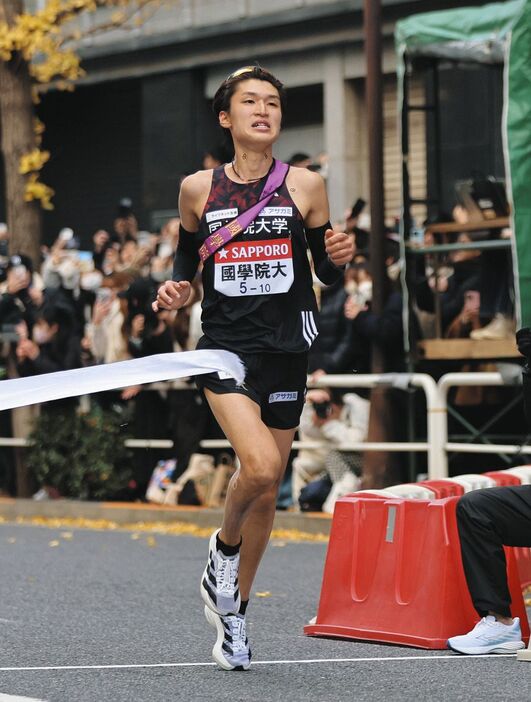 ゴールする国学院大・吉田蔵之介