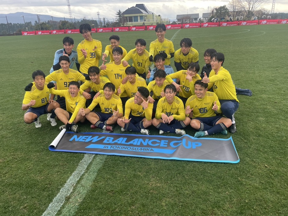 優勝を果たした鹿島学園イレブン