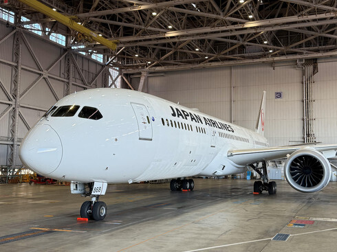 JAL、飛行機を“サメ肌”にして空気抵抗軽減（画像はプレスリリースより、以下同）