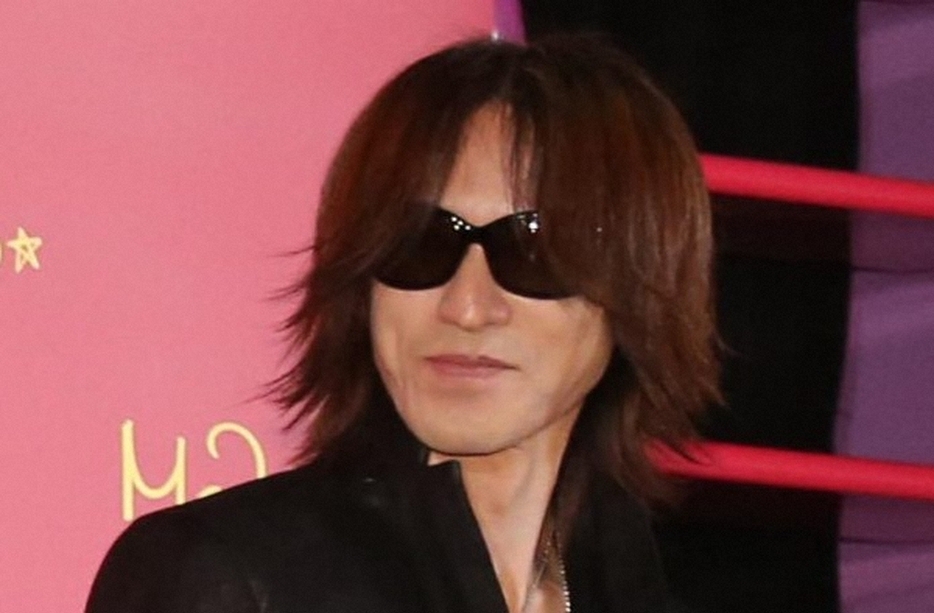 SUGIZO