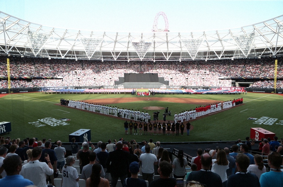 19年、ロンドンで行われたMLBの試合