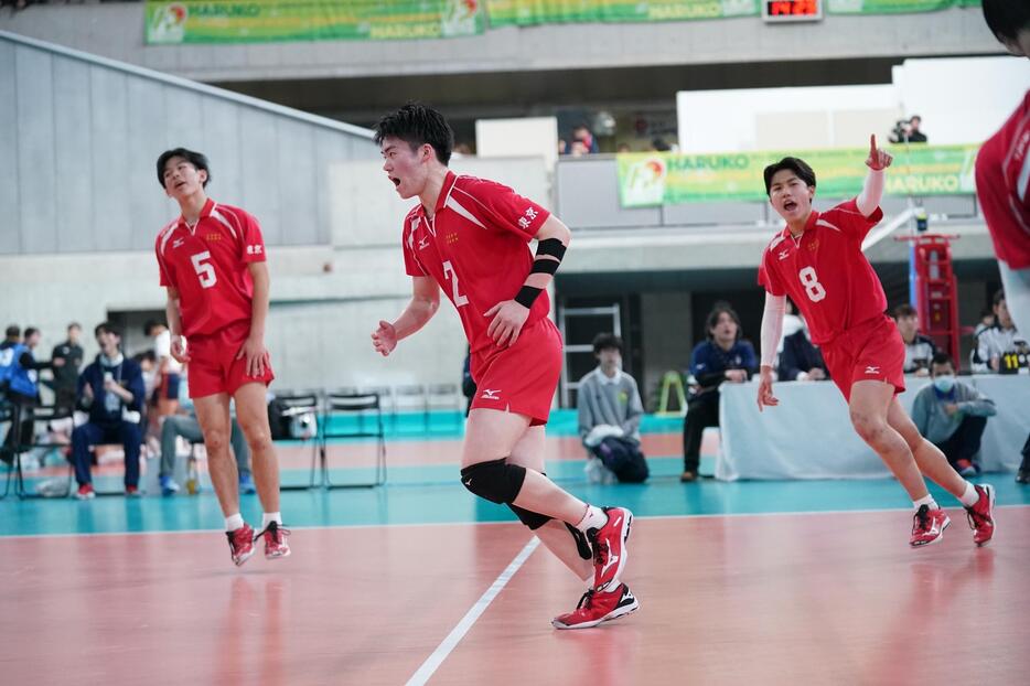 東亜学園（東京③）【写真：月刊バレーボール】