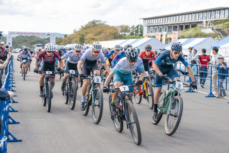 写真：Bicycle Club