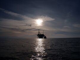 An offshore oil and gas platform off the coast of Santa Barbara, California. Photographer: Eric Thayer/Bloomberg