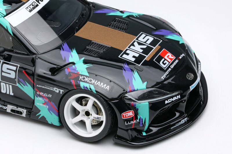 会場限定販売のメイクアップ製モデルカー1/43スケール『Toyota GR Supra Drift by HKS』～谷口信輝選手サイン入りVer.～