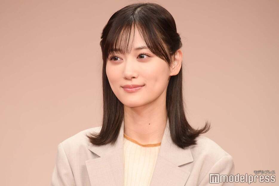 正月は乃木坂メンバーとカラオケで歌い明かした山下美月