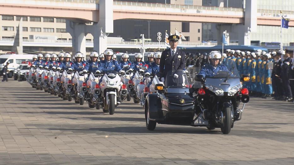 兵庫県警の年頭視閲式