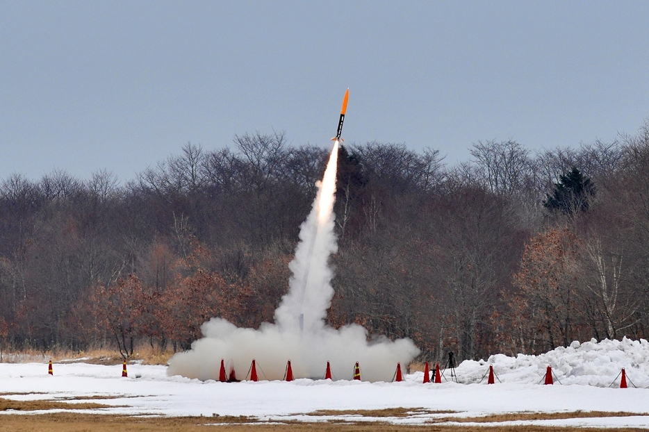 ロケットリンクテクノロジーが2024年3月に北海道スペースポートで行った小型ロケットの打ち上げ試験（HOSPOを運営するスペースコタン提供）