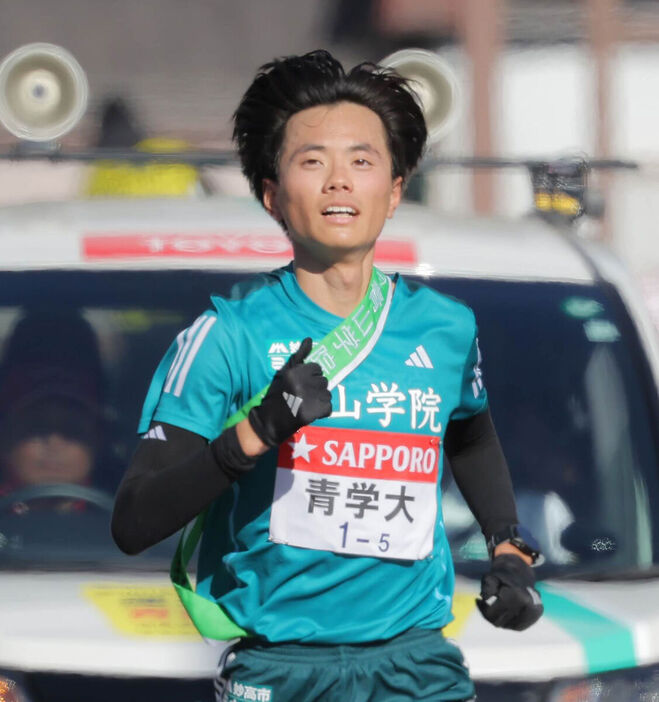 ラストスパートをかける青学大５区・若林宏樹（カメラ・山崎　賢人）