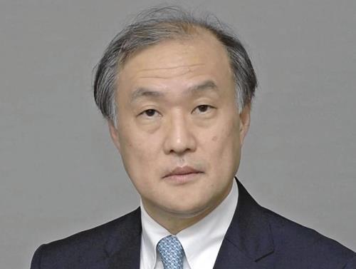 秋葉剛男氏