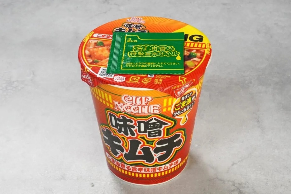 日清食品 カップヌードル 味噌キムチ ビッグ