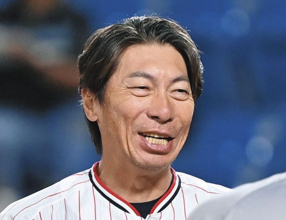 ヤクルト・高津監督