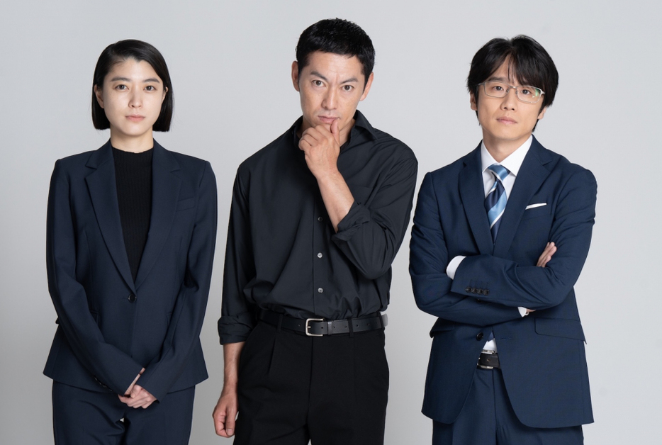 ABEMAオリジナルドラマ『警視庁麻薬取締課 MOGURA』に出演する（左から）成海璃子、般若、風間俊介（C）AbemaTV,Inc.