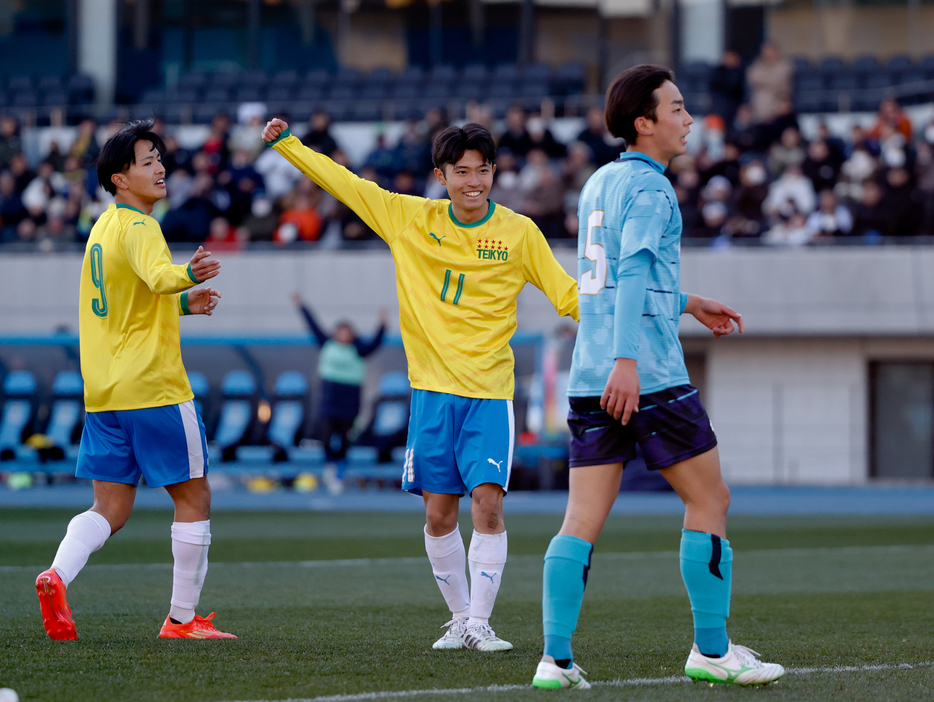 MF堀江真広(3年)(写真協力『高校サッカー年鑑』)(HIGH SCHOOL SOCCER YEARBOOK)