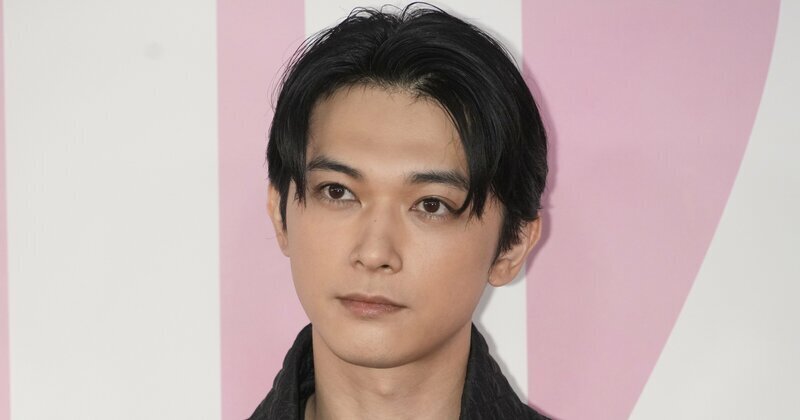 昨年12月30日に自宅マンションの隣家に侵入した俳優・吉沢亮さん　Photo:JIJI