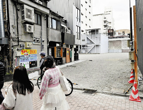 １年がたった今も更地のままとなっている火災跡地