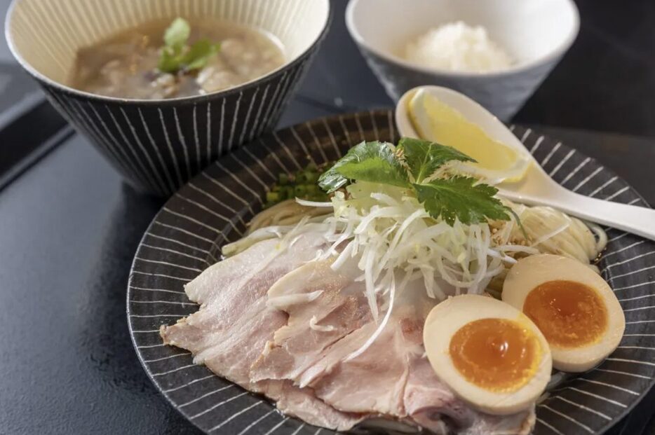 特製イベリコ豚つけ麺1,360円。〆のライスはプラス70円