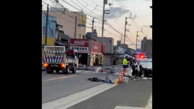 事故の現場（視聴者撮影）