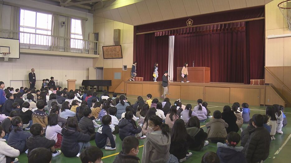 東桜小学校の始業式 名古屋市東区 2025年1月7日