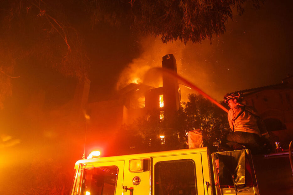 カリフォルニア州ロサンゼルスのパシフィック・パリセーズ地区。2025年1月9日撮影（Apu Gomes/Getty Images）