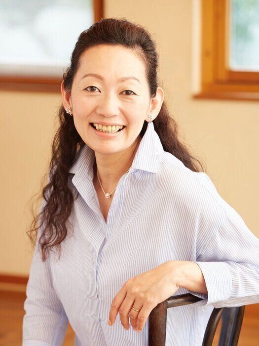 高橋暁子さん