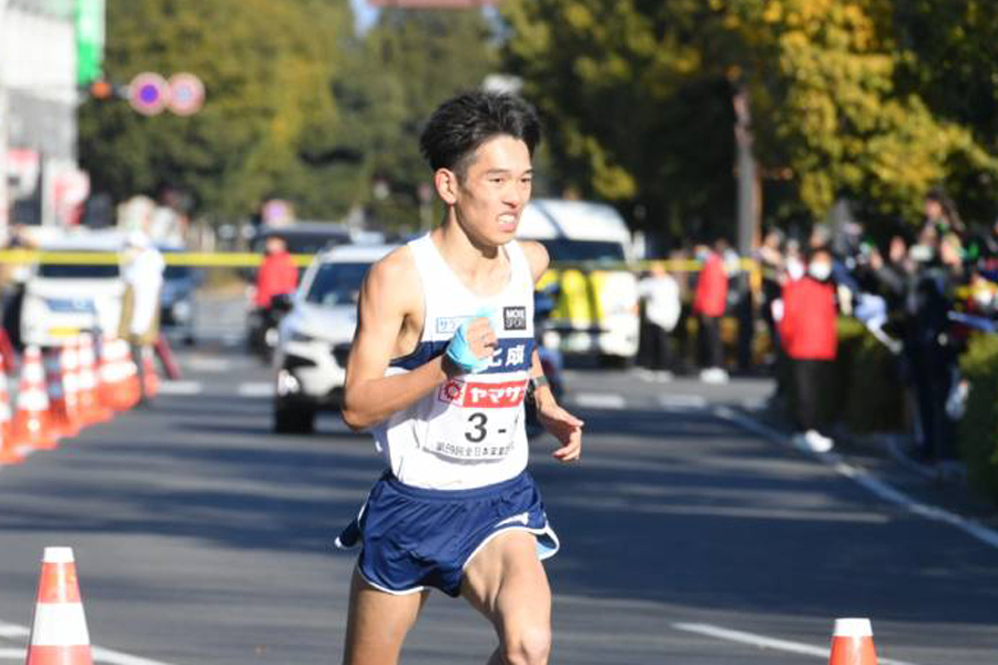 25年ニューイヤー駅伝1区区間賞の旭化成・長嶋幸宝