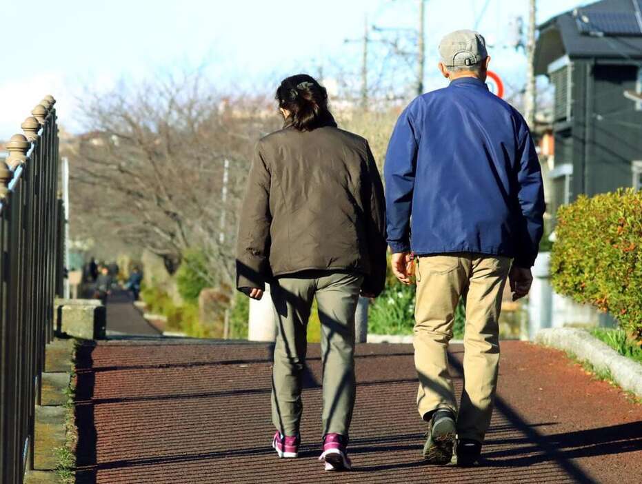 高齢の親世代は「選択的夫婦別姓」をどう見ているのか（写真は本文と関係ありません）