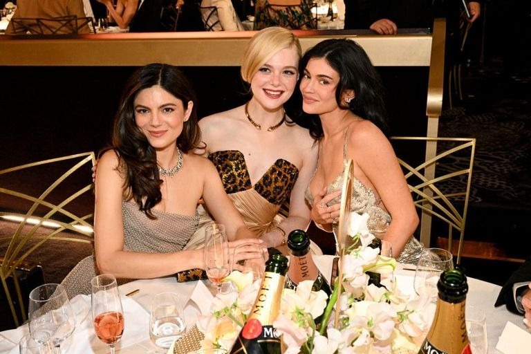 Getty Images モニカ・バルバロ（Monica Barbaro）、エル・ファニング（Elle Fanning）、カイリー・ジェンナー（Kylie Jenner）