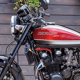 バグースモーターサイクルがカスタムしたゼファー750