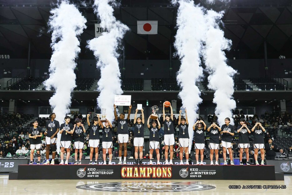 京都精華学園中が連覇達成